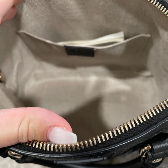 Gucci - Picture 4 of 6